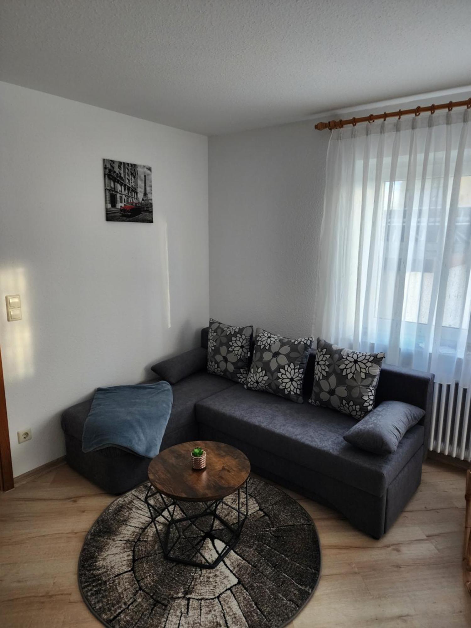 Ferienwohnung Julija Riedheim Hilzingen ภายนอก รูปภาพ
