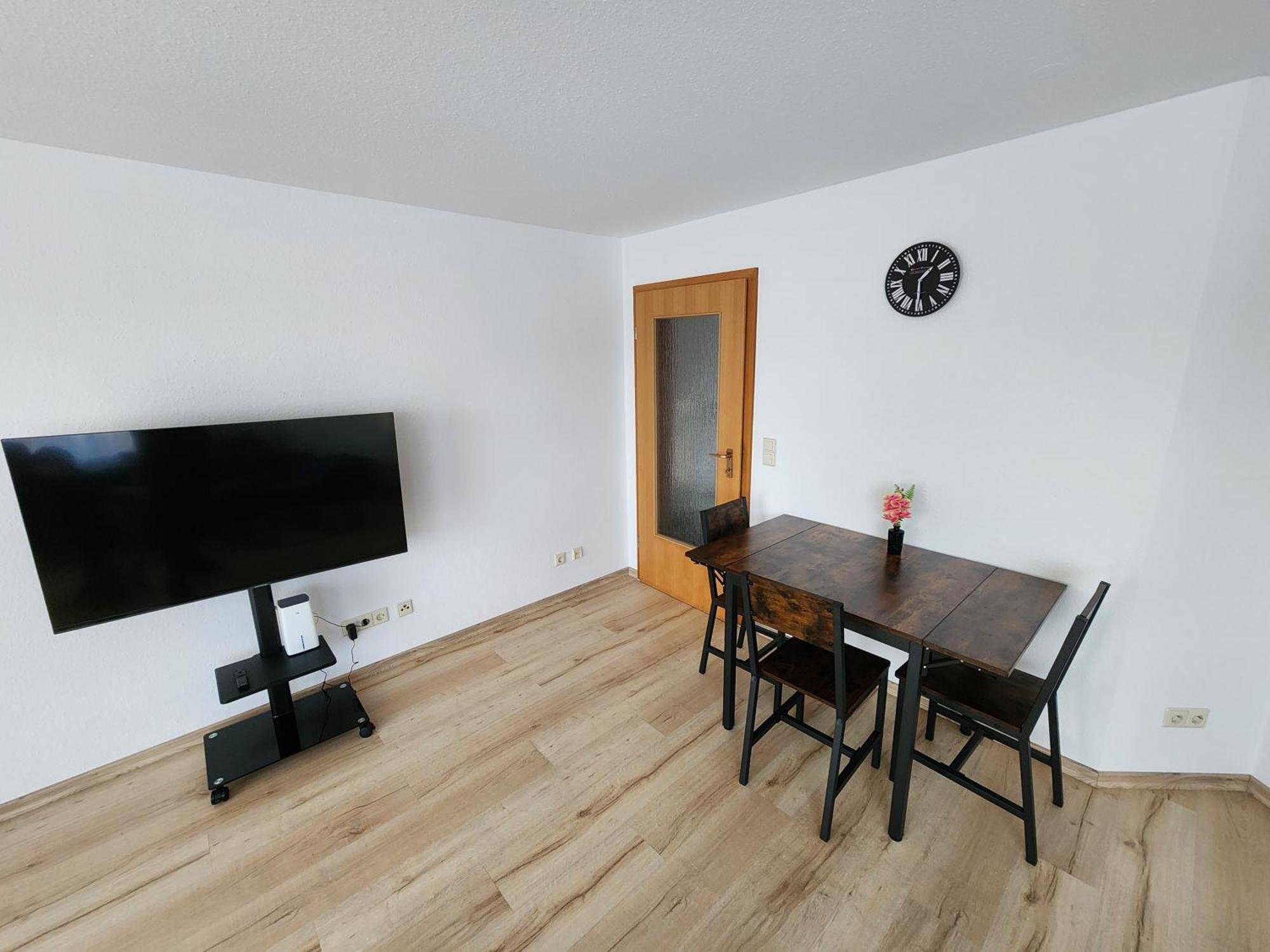 Ferienwohnung Julija Riedheim Hilzingen ภายนอก รูปภาพ