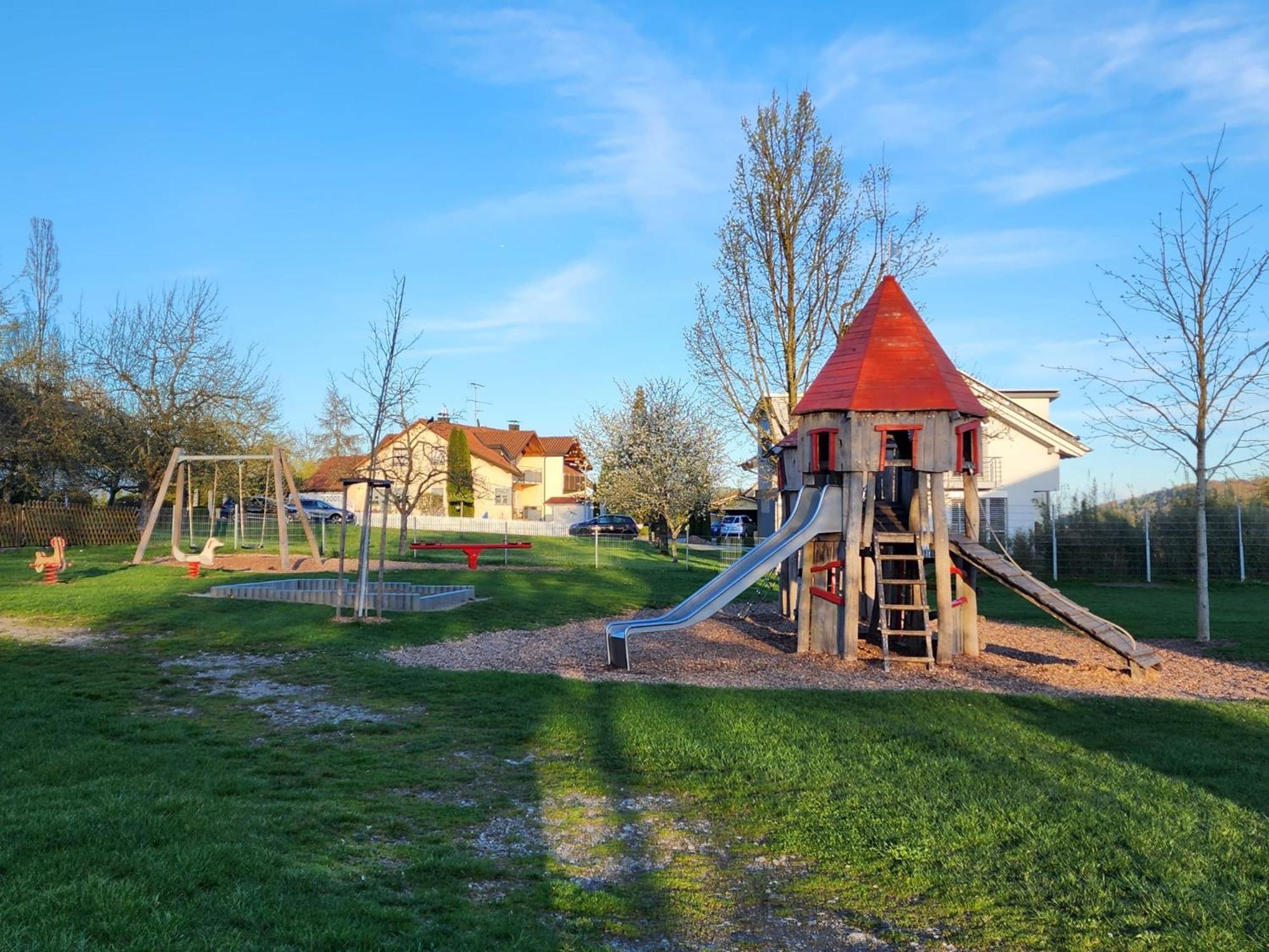 Ferienwohnung Julija Riedheim Hilzingen ภายนอก รูปภาพ